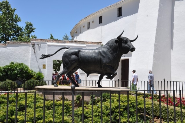 Pomnik byka w Rondzie