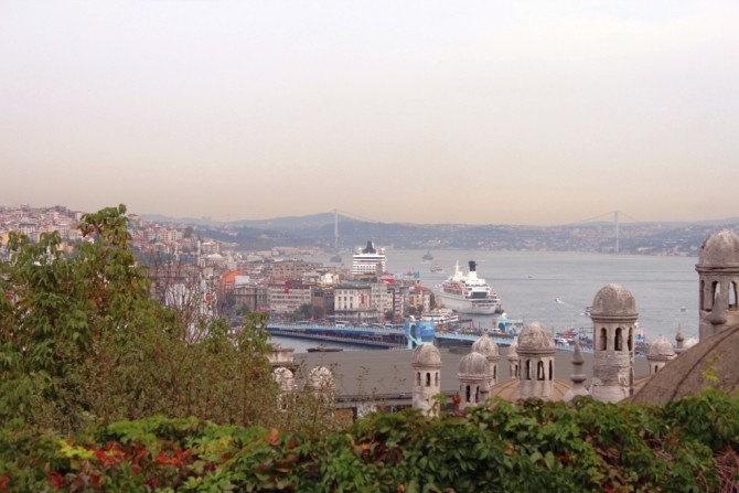 Widok na zatokę Złoty Róg z okolic meczetu Sulejmana