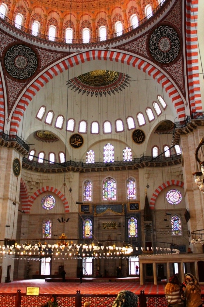 Wnętrze meczetu Sulejmana