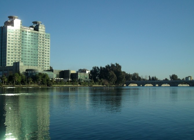 Most Taşköprü w Adanie - autorką zdjęcia jest Magdalena Wanta