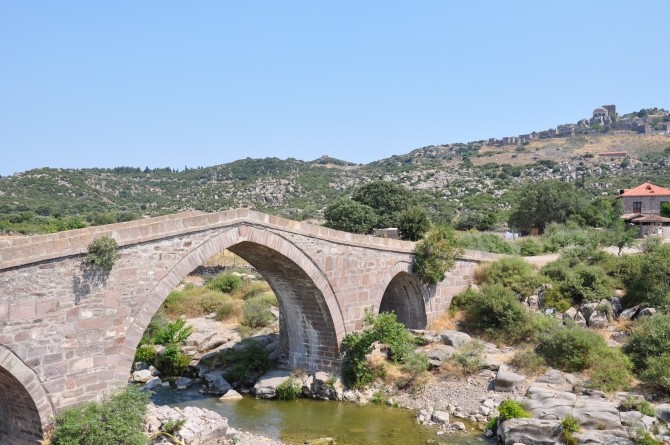 Most Hüdavendigar w Assos