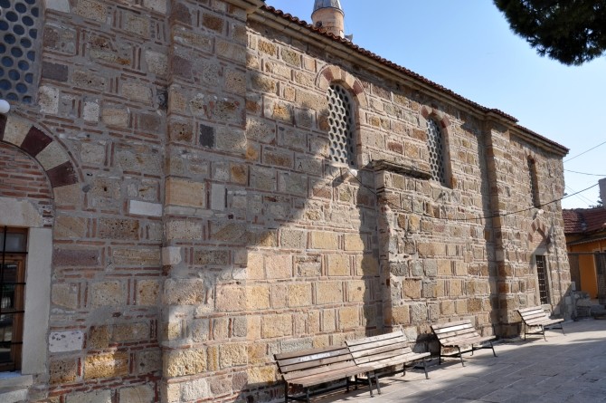 Przebudowa meczetu Fatih w Foçy miała miejsce w latach 1569-1570