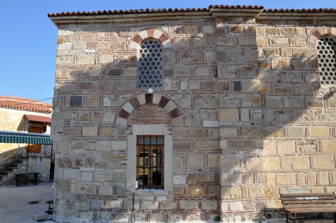 Meczet Fatih z XV wieku w Foçy
