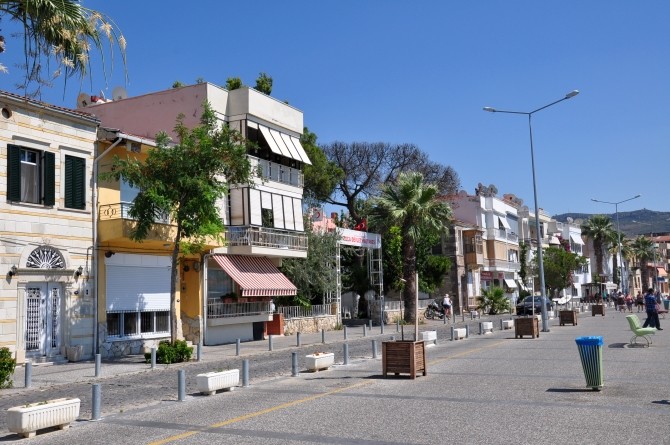 Promenada przy zatoce Küçükdeniz