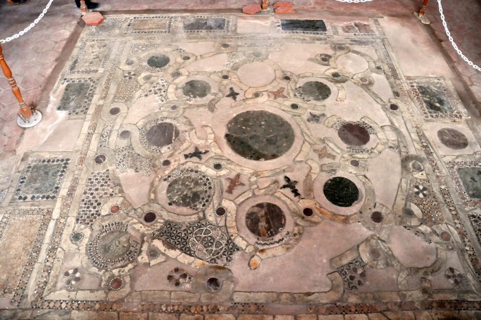 Mozaika podłogowa - Hagia Sophia w Izniku