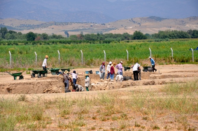 Prace archeologiczne w Tepecik Höyük